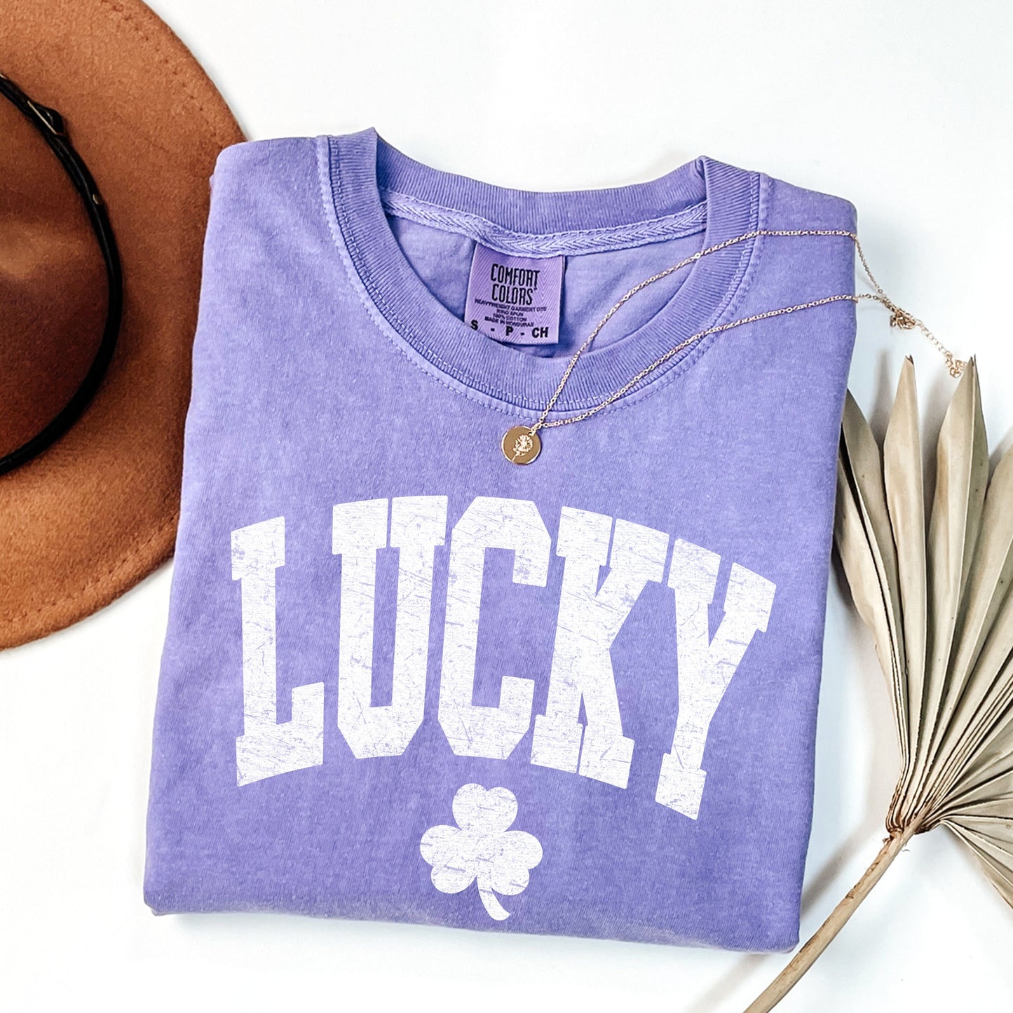 Lucky Shamrock T-Shirt – Vintage Style St. Patrick’s Day Lucky Tee, Soft Unisex Graphic Shirt