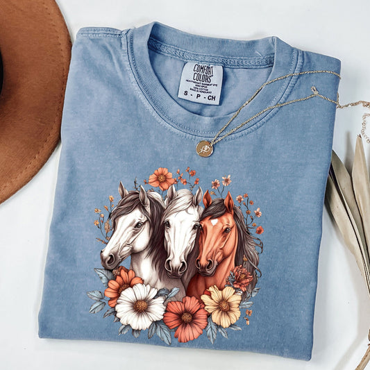 Floral Horse Shirt, Horse Girl Gift, Western Boho Horse Lover Tee, Cowgirl Shirt, Equestrian Graphic T-Shirt