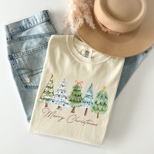 Vintage Merry Christmas Tree Matching Shirts, Merry Christmas Tree Shirt Pastel Xmas T-Shirt Winter Aesthetic Top Comfort Colors Christmas