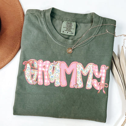 Grammy Shirt Comfort Colors, Floral Coquette Grandma Tee, Pink Bow Grandma Gift Shirt, Grandmacore Mother’s Day Gift, Mother’s Day Gift for Grandma