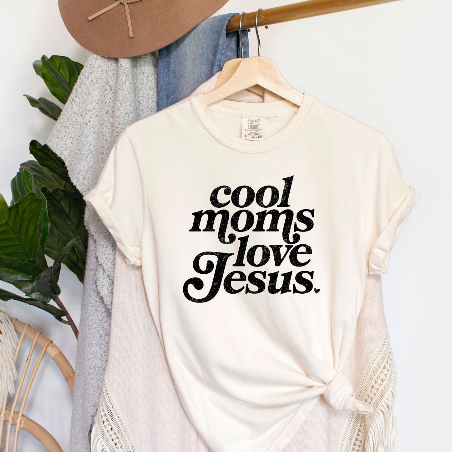 Cool Moms Love Jesus Shirt | Christian Mom Faith Tee