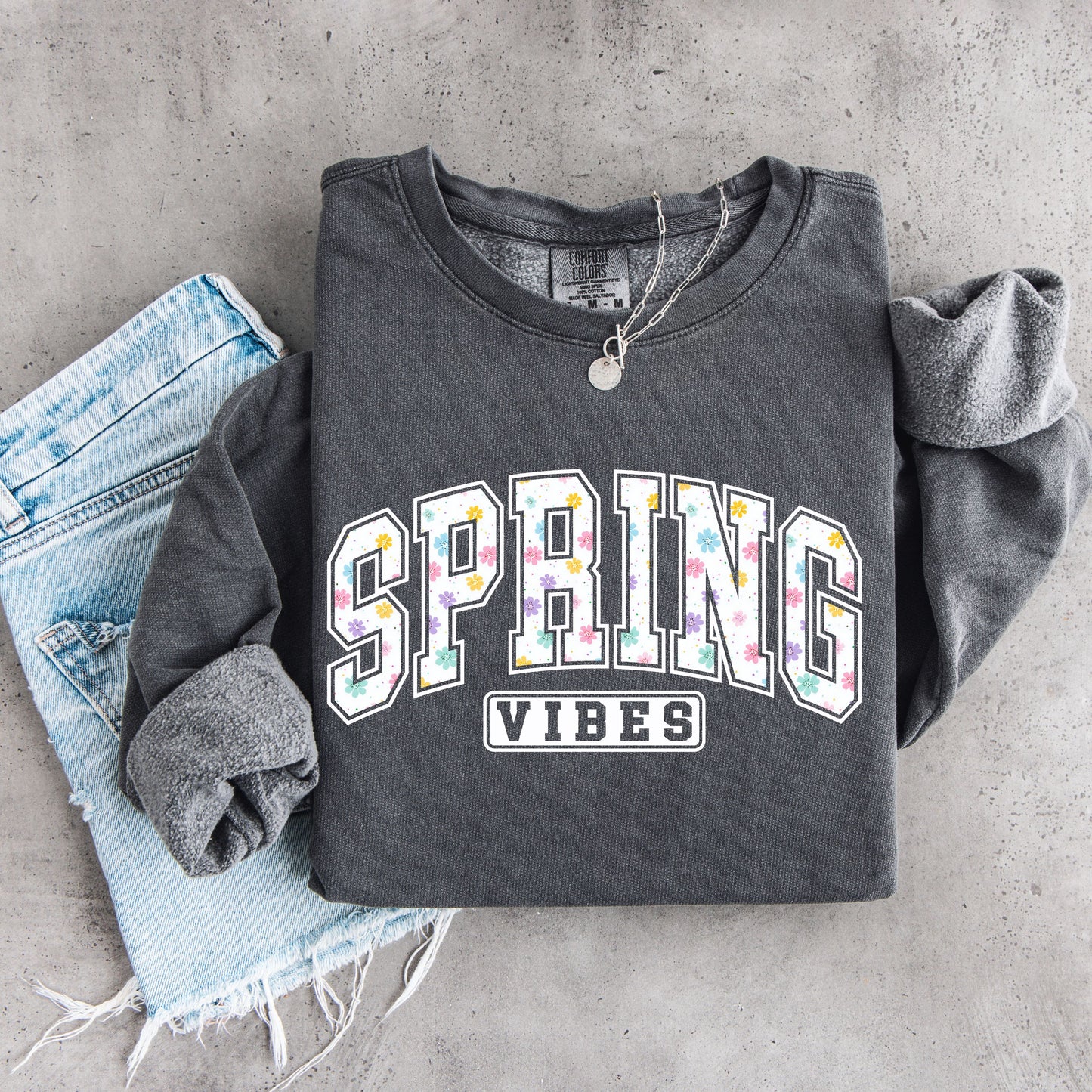 Spring Vibes Sweatshirt, Floral Spring Sweatshirt, Cute Spring Shirt, Pastel Floral Pullover, Women Spring Outfit