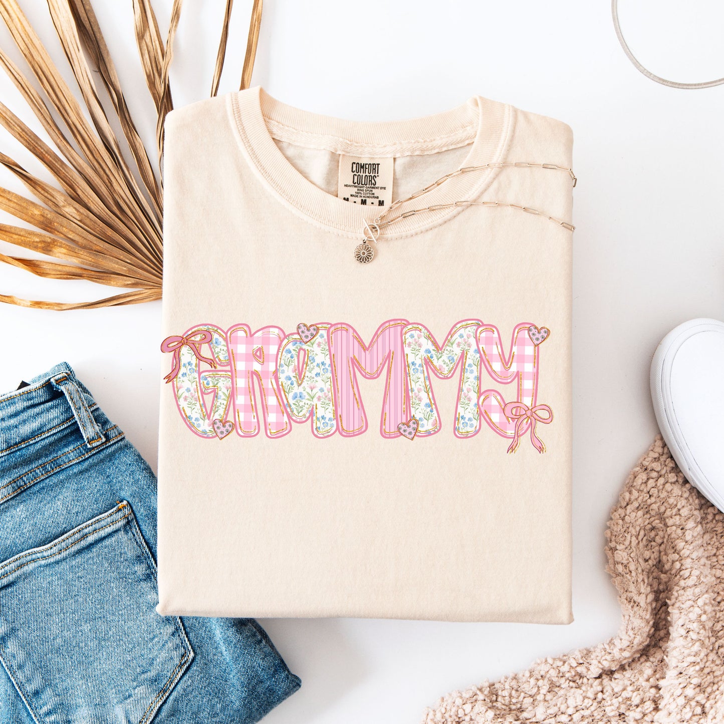 Grammy Shirt Comfort Colors, Floral Coquette Grandma Tee, Pink Bow Grandma Gift Shirt, Grandmacore Mother’s Day Gift, Mother’s Day Gift for Grandma