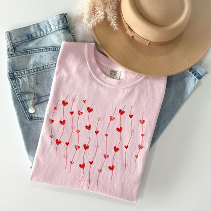 Minimal Heart Line Art Shirt, Comfort Colors Cozy Pullover, Soft Girl Style Love Sweat, Simple Hand Drawn Heart T-Shirt Valentine Heart Gift