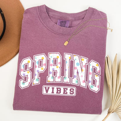 Spring Vibes Shirt, Floral Varsity T-shirt, Retro Spring Break Tee, Teacher Life Shirt, Wildflower Graphic, Teacher Gift