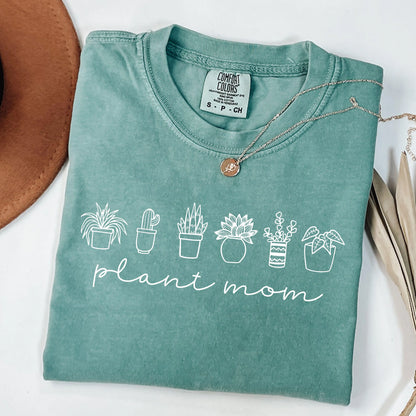 Plant Mom Shirt, Plant Mama, Plant Lady, Plant Mom Gift, Comfort Colors Plant Lover Shirt, Gardener T Shirt, Plant Lover Gift,Christmas Gift