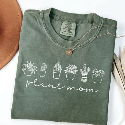 Plant Mom Shirt, Plant Mama, Plant Lady, Plant Mom Gift, Comfort Colors Plant Lover Shirt, Gardener T Shirt, Plant Lover Gift,Christmas Gift